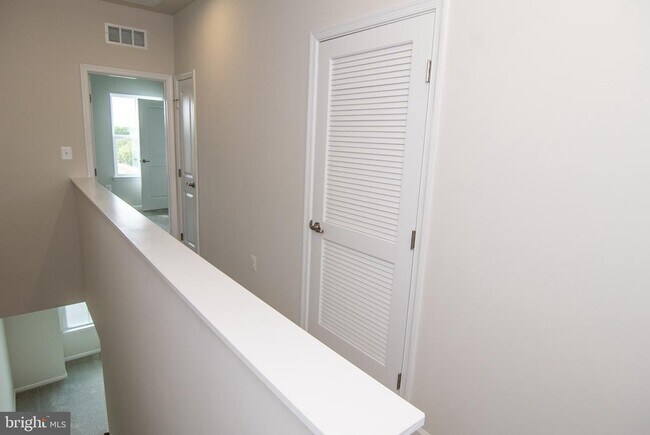 Building Photo - 9376 Tanfield Dr