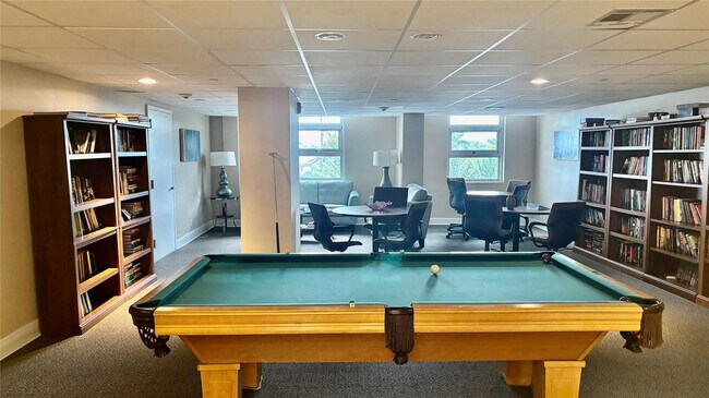 Building Photo - 531 N Ocean Blvd