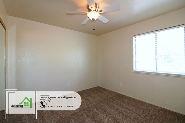 Building Photo - 5385 Vly Rdg Dr