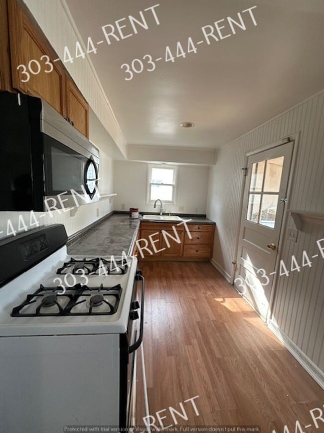 Building Photo - Charming Home in Prime Lakewood Location!