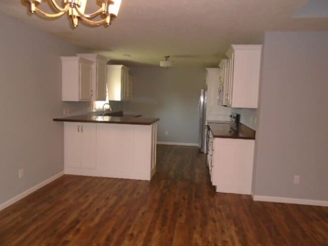 Building Photo - 114 Allen Hill Dr