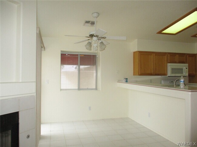 Building Photo - 2164 Hi Jolly Dr