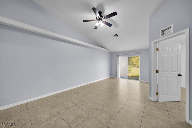Building Photo - 1619 SW 33rd St