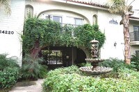 Front of the building - 14220 Burbank Blvd