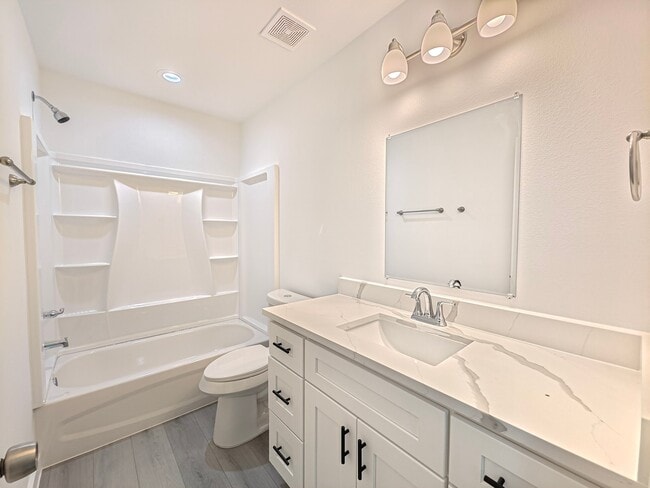 Building Photo - 8617 Hoffman St