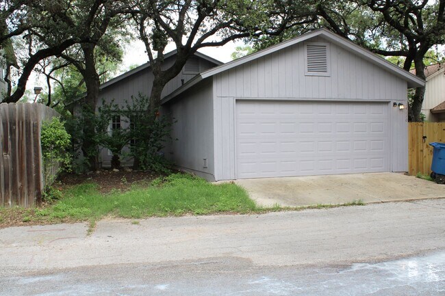 Building Photo - 14110 George Rd
