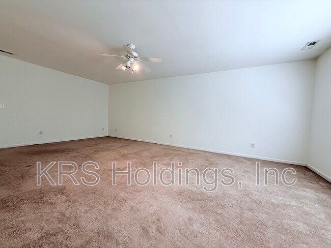 Building Photo - 1904 Beckwood Ct