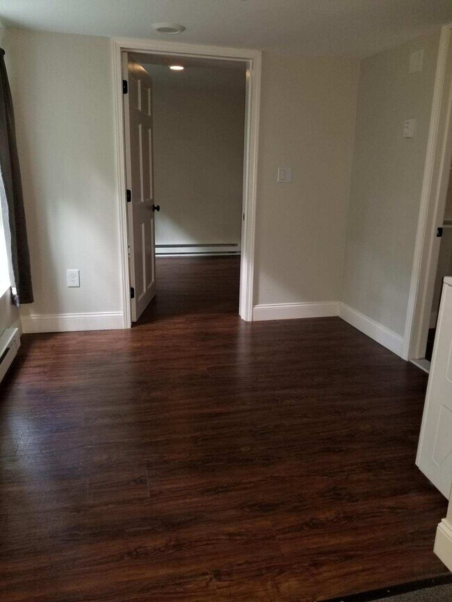 Office area - 114 Ferris Pl
