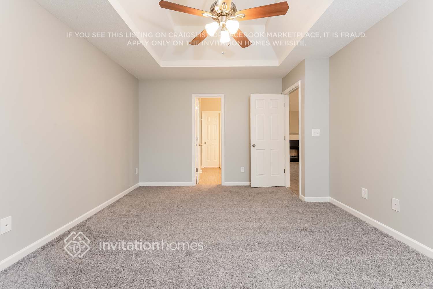 Building Photo - 4222 Arabian Way SW