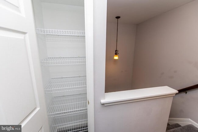 Building Photo - 614 Tuckahoe Creek Ct