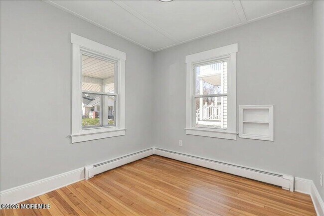 Building Photo - 1708 A St
