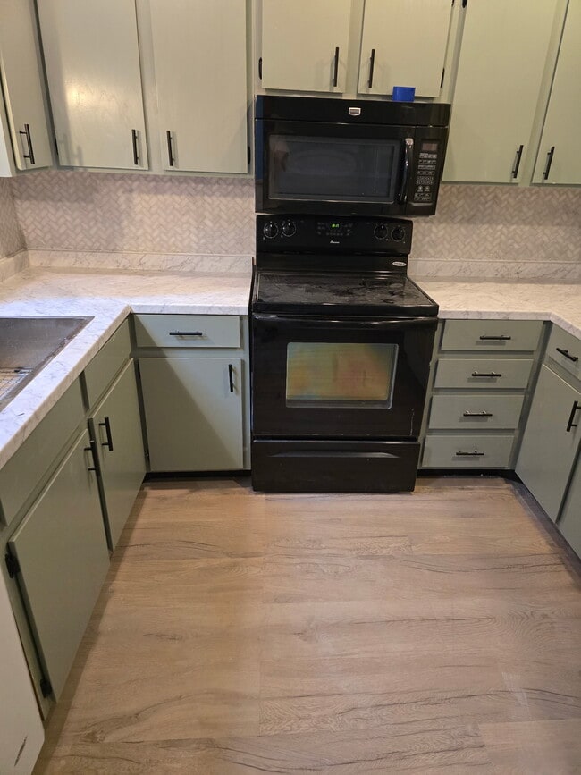 Building Photo - 5210 Village Way