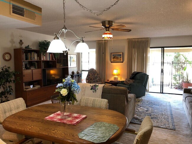 Building Photo - Lovely Home in 45+ Active Adult Community of Leisure World Available May through October 2026!