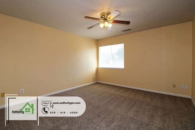 Building Photo - 1729 Marigold Way