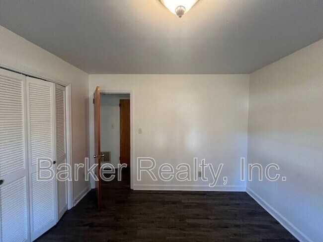 Building Photo - 1311 Ingomar Pl