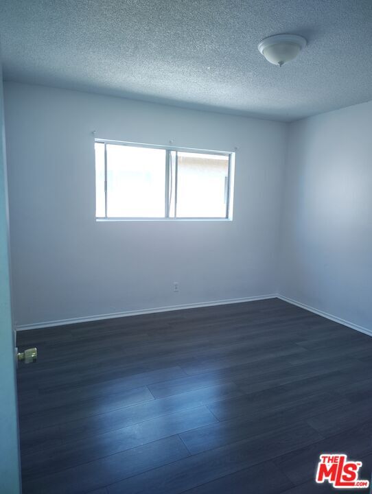 Building Photo - 2630 S La Salle Ave