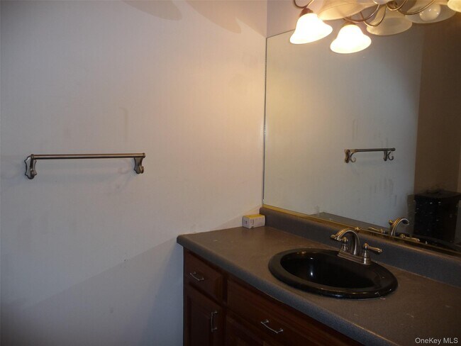 Building Photo - 49 Lane Gate Rd