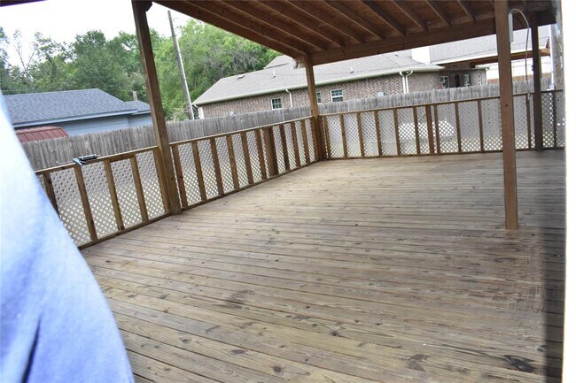 Building Photo - 22530 Yancy Rd