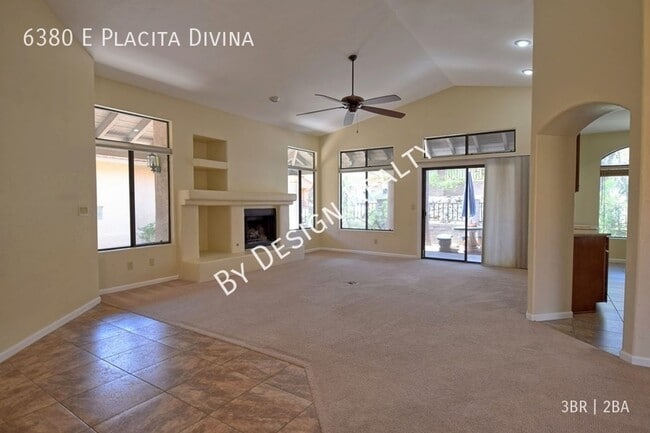 Building Photo - Las Ventanas 3 Bed 2 Bath - Close to Golf,...
