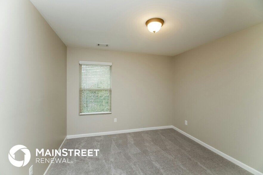 Building Photo - 6007 Heisler St