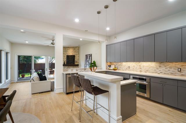 Building Photo - 5604 Matalee Ave