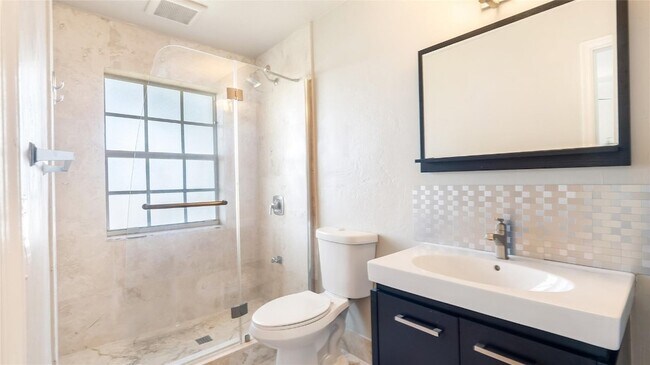 Building Photo - 19820 SW 7th Pl