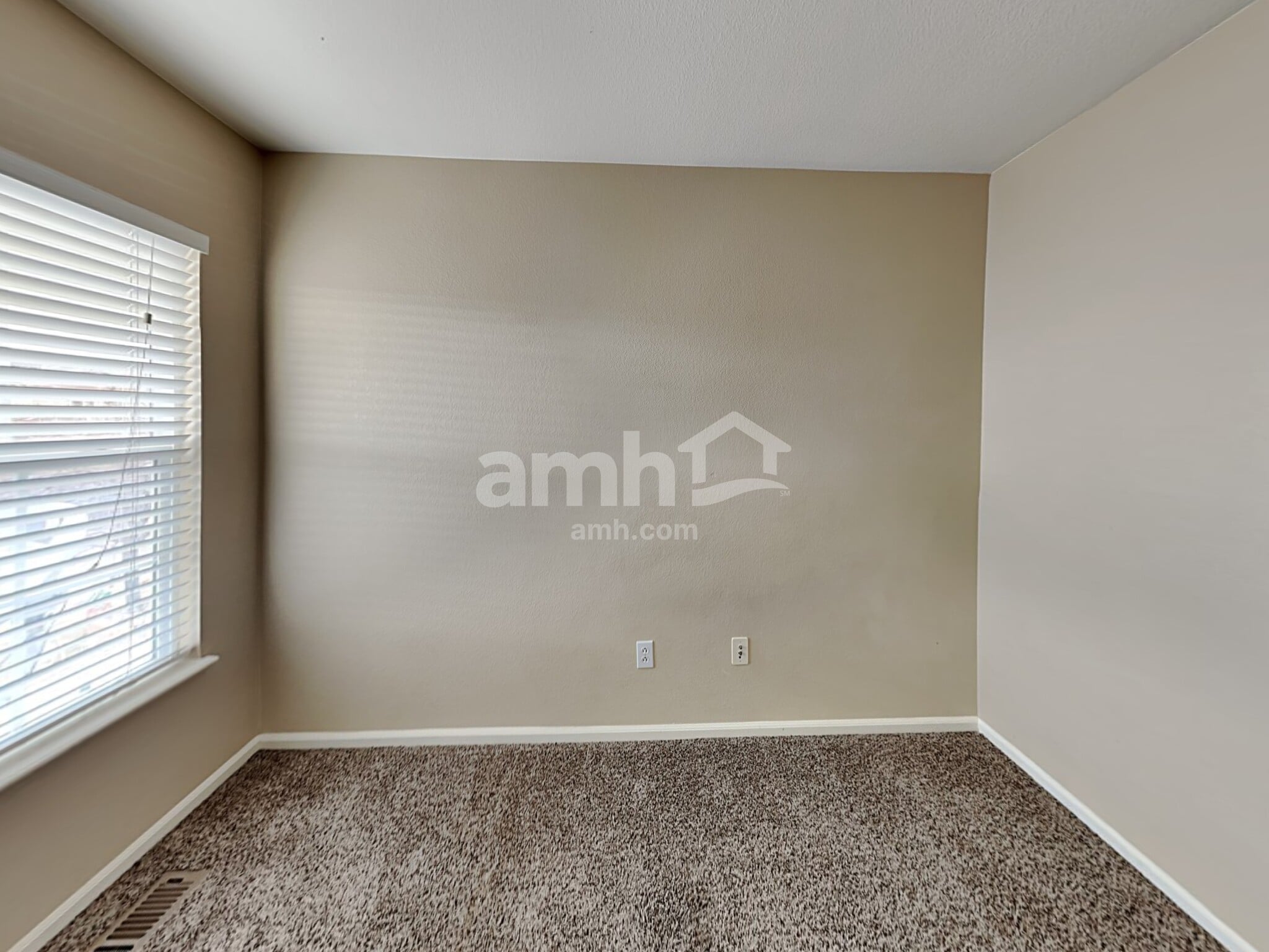 Building Photo - 8733 Langford Dr