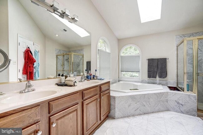 Building Photo - 2792 Thaxton Ln