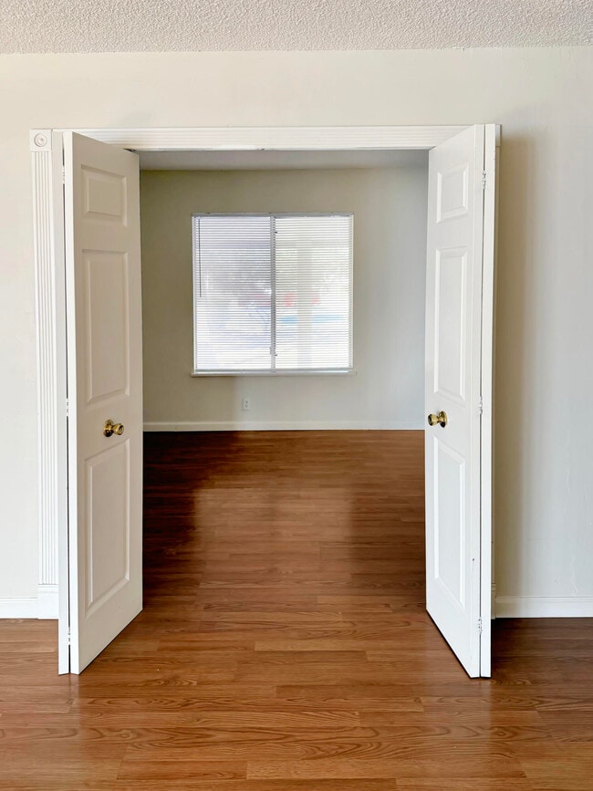 Building Photo - 43320 Texas Ave