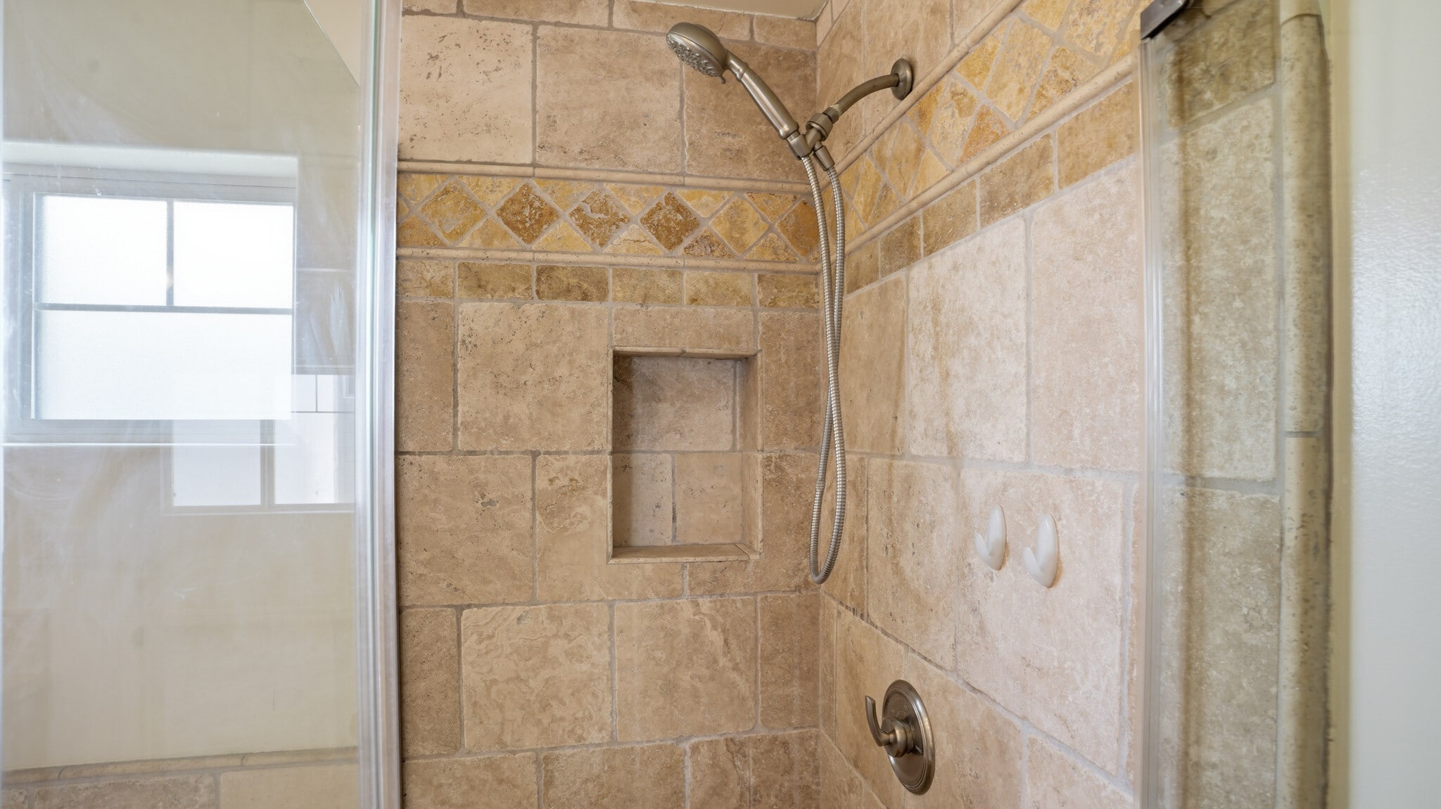 Building Photo - 10752 Hortense St