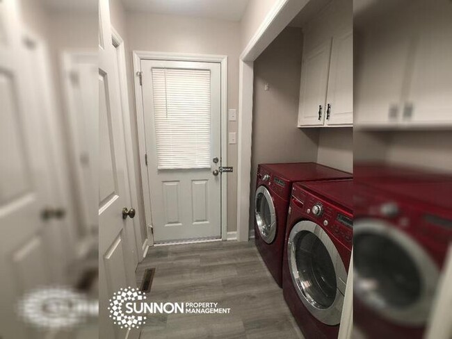 Building Photo - Completely Renovated 3 BR with Huge Yard