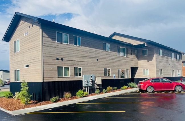 Building Photo - 48 Cedron Rd