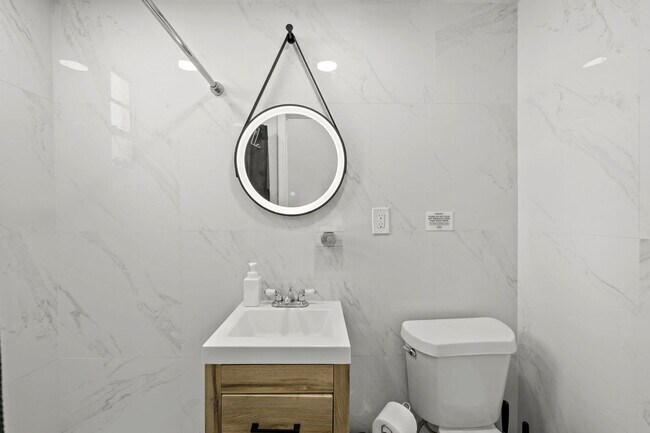 Building Photo - 1862 6th St