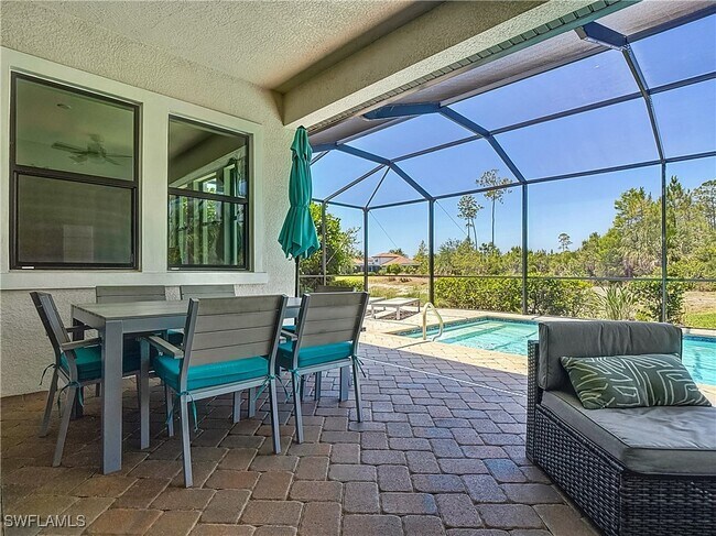 Building Photo - 4524 Tamarind Way