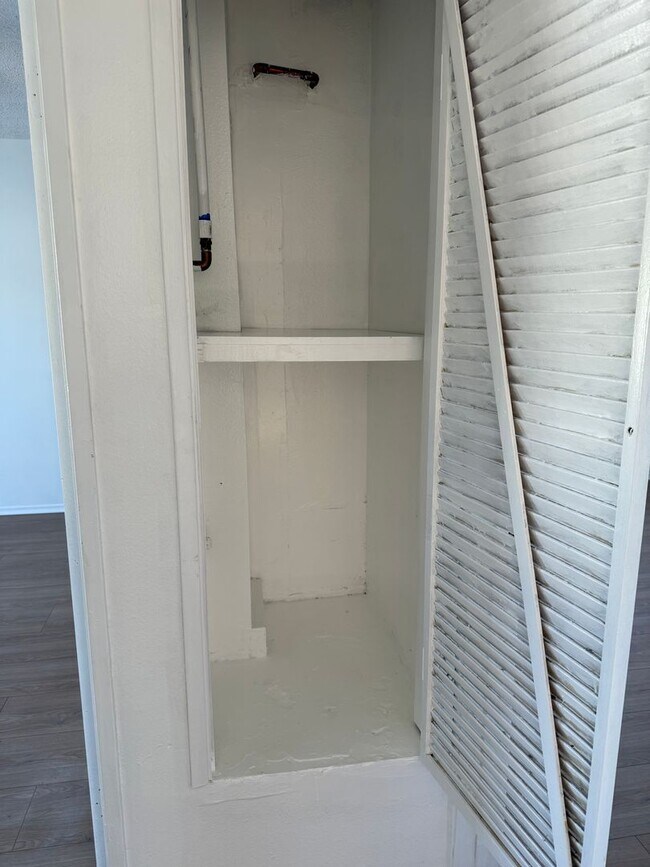 Building Photo - 3228 Honolulu Ave