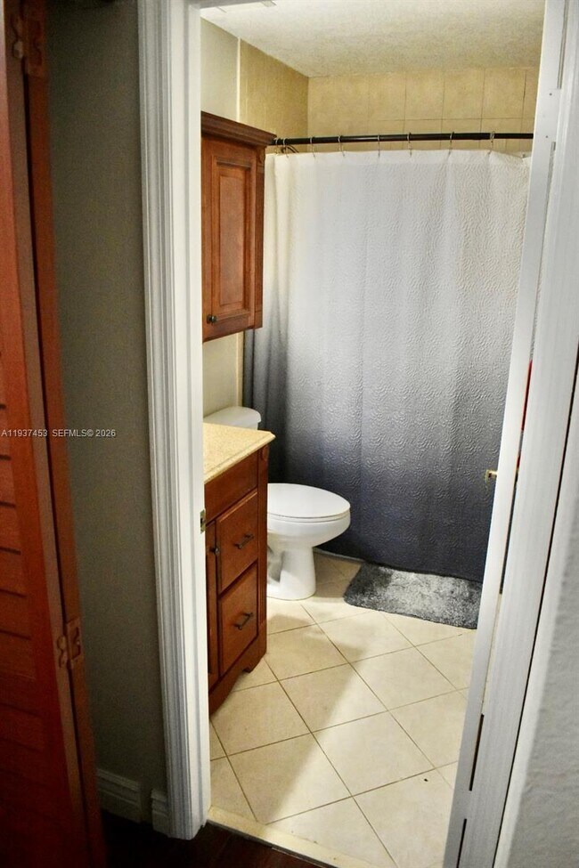 Building Photo - 1352 NW 129th Way