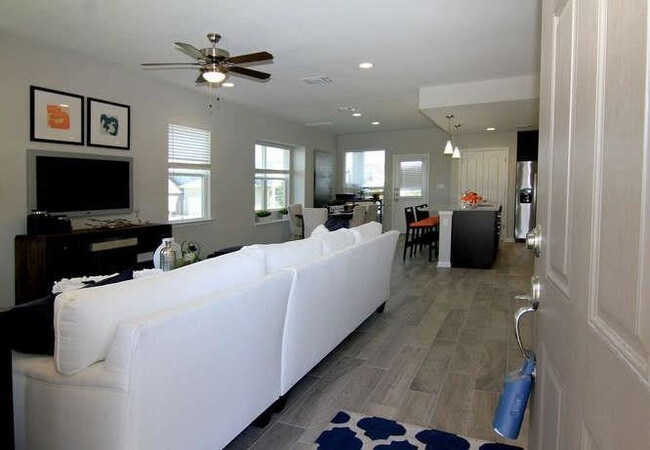 Building Photo - 718 Tinton Falls Ln