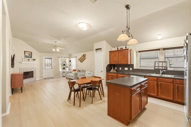 Building Photo - 8022 Atwood Hills Ln