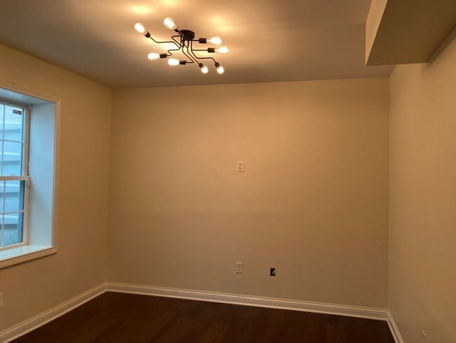 Building Photo - 108 Carriage Hills Ln