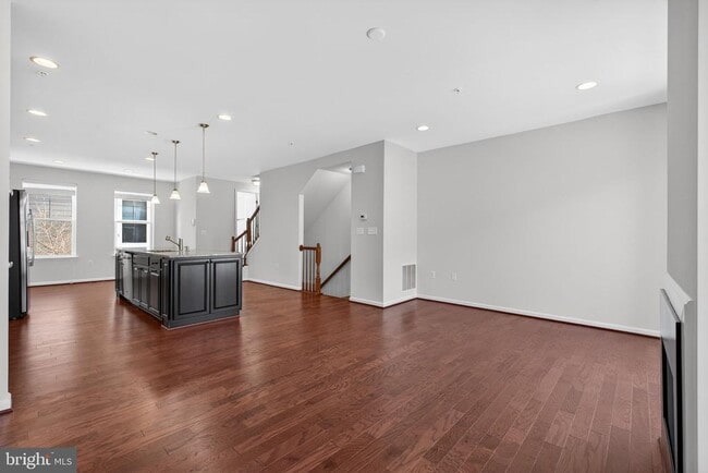 Building Photo - 3716 Foote St NE