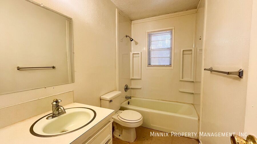 Building Photo - 5214 38th St