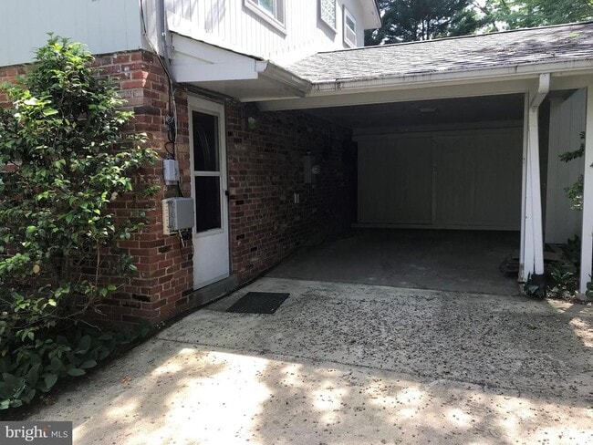 Building Photo - 6501 Marjory Ln