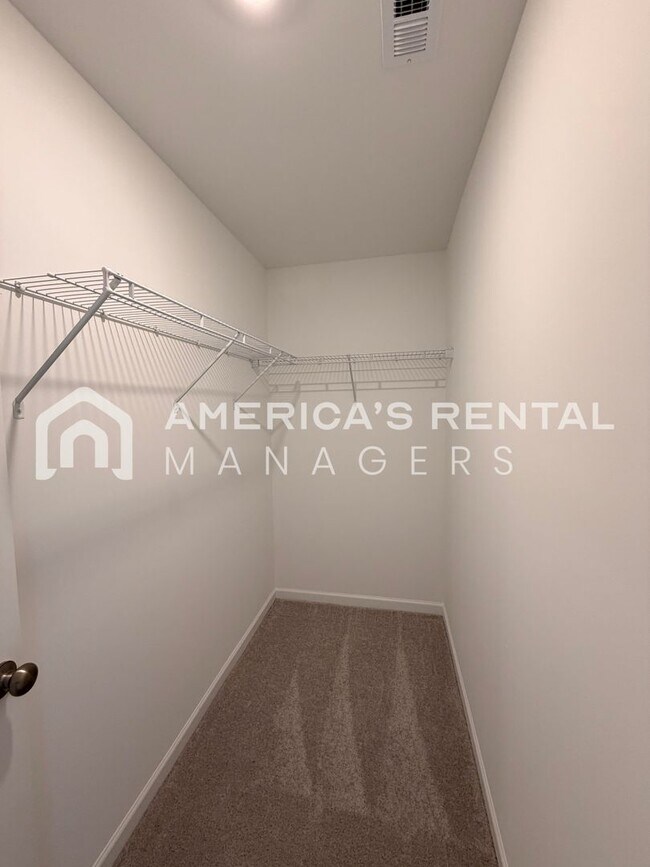 Building Photo - Brand New Living at Driftwood Townhomes!