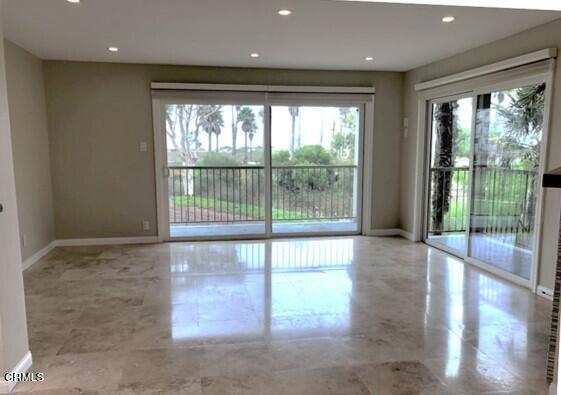 Primary Photo - 663 Sunfish Way