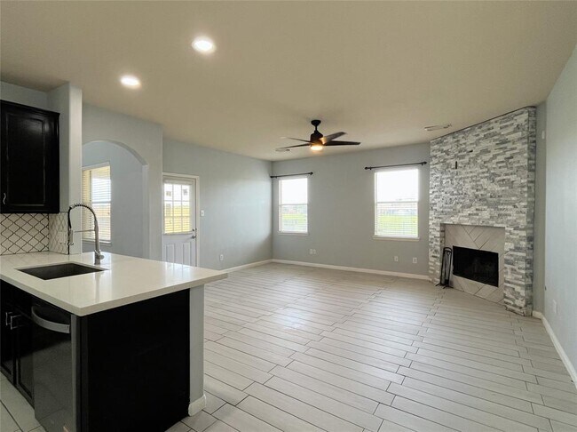 Building Photo - 4339 S Vineyard Mdw Ln