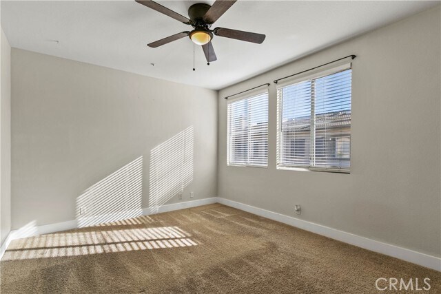 Building Photo - 3336 E Rosedale Ln