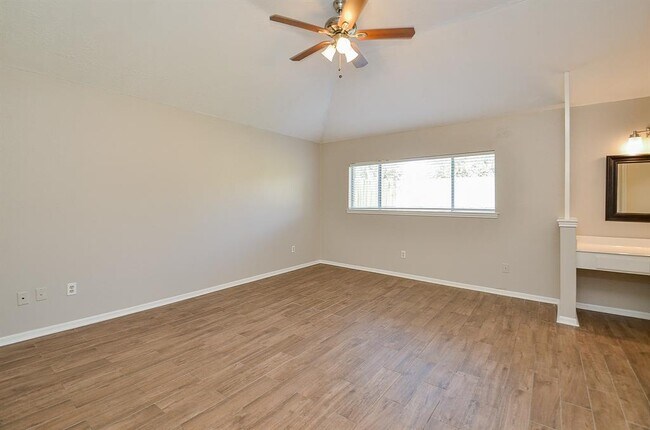Building Photo - 1246 Summer Park Ln
