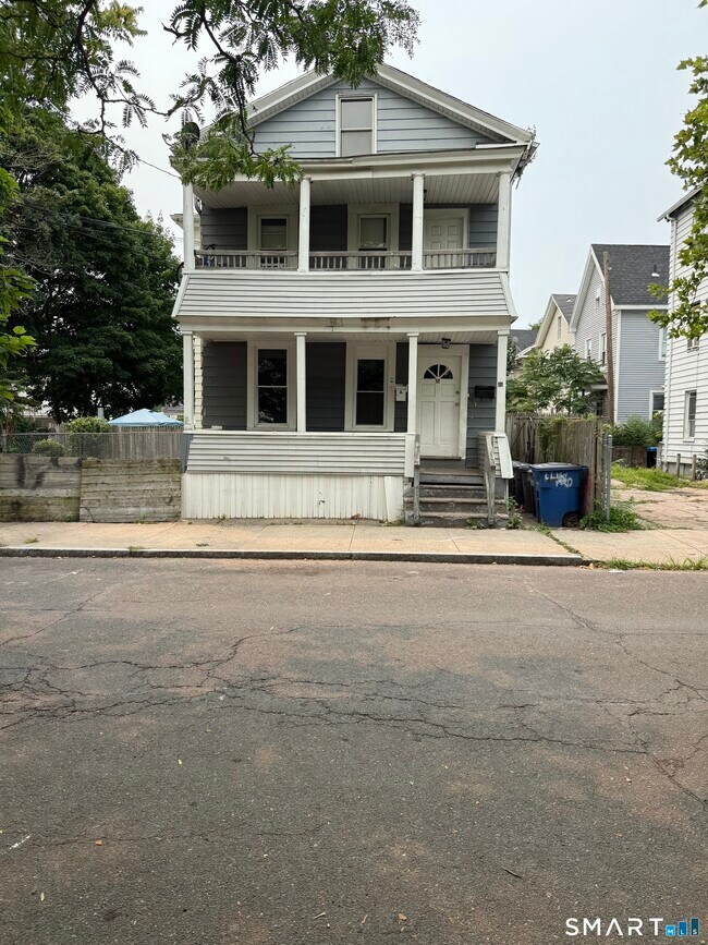 Building Photo - 46 Liberty St
