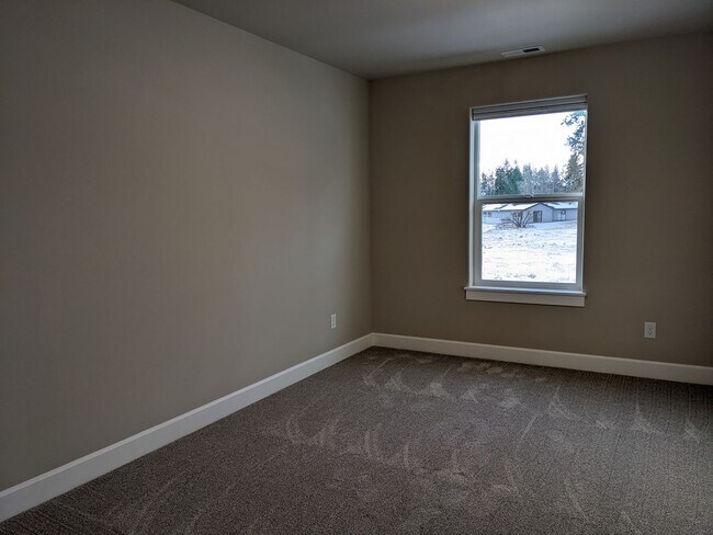 Building Photo - 20482 Murphy Rd