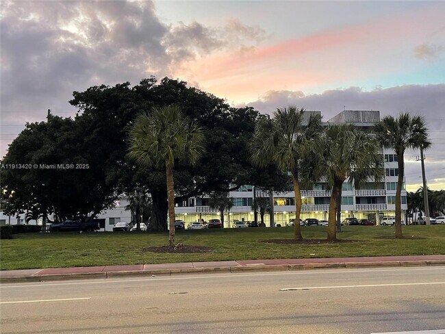 Building Photo - 8233 Harding Ave